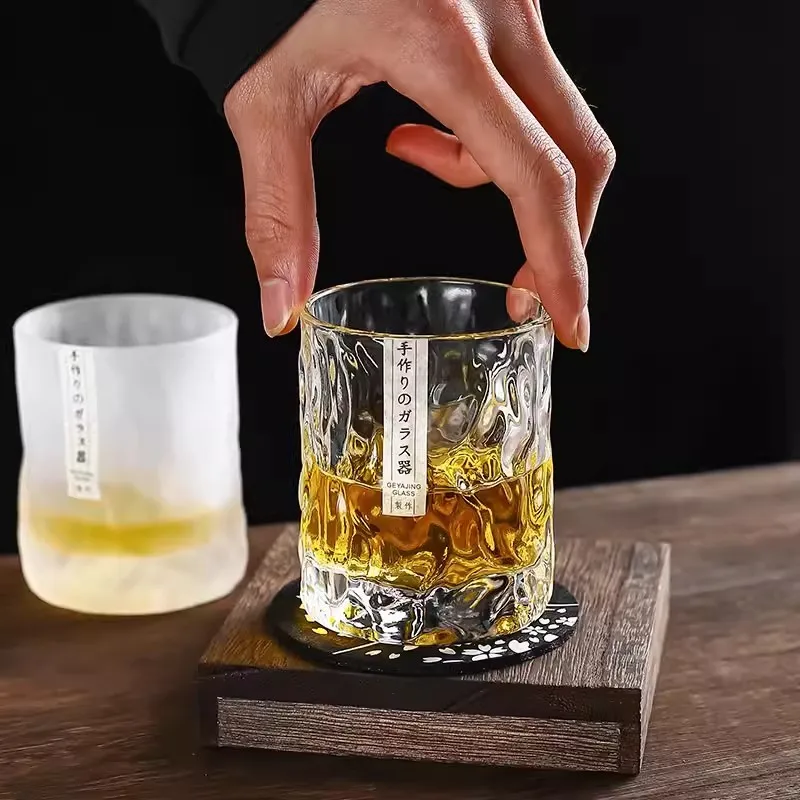 Whisky Beer And Wine - Dickwandiges Whiskyglas im japanischen Stil, gehämmertes